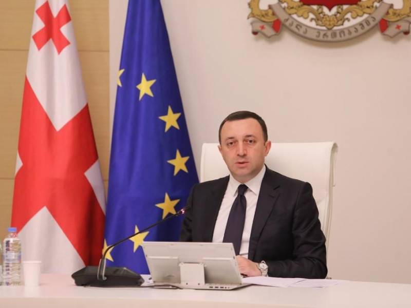 დღეიდან პირბადის სავალდებულო ტარება მოიხსნება